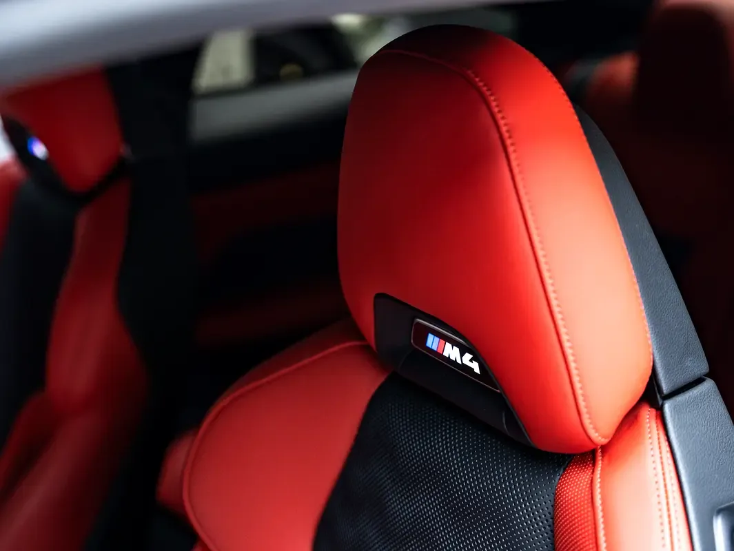 BMW M4 3.0 AT 4WD (550 حصان) - 16