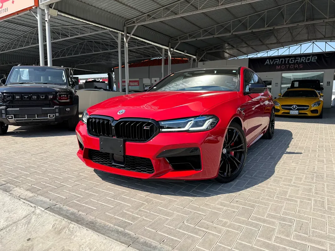 BMW M5 4.4 AT 4WD (635 hp)