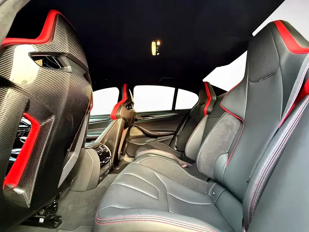 BMW M5 4.4 AT 4WD (635 حصان) - 16