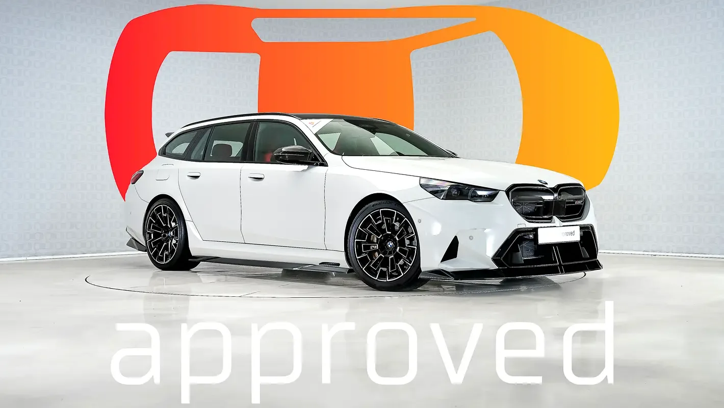 BMW M5 4.4 AT 4WD (727 hp)