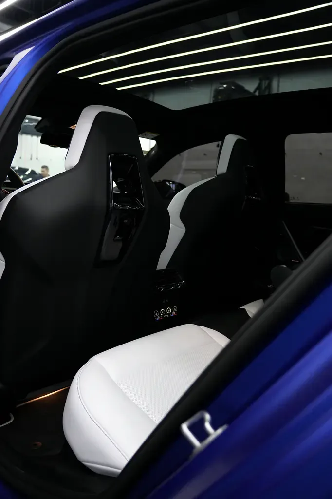 BMW M5 4.4 AT 4WD (727 hp) - 5