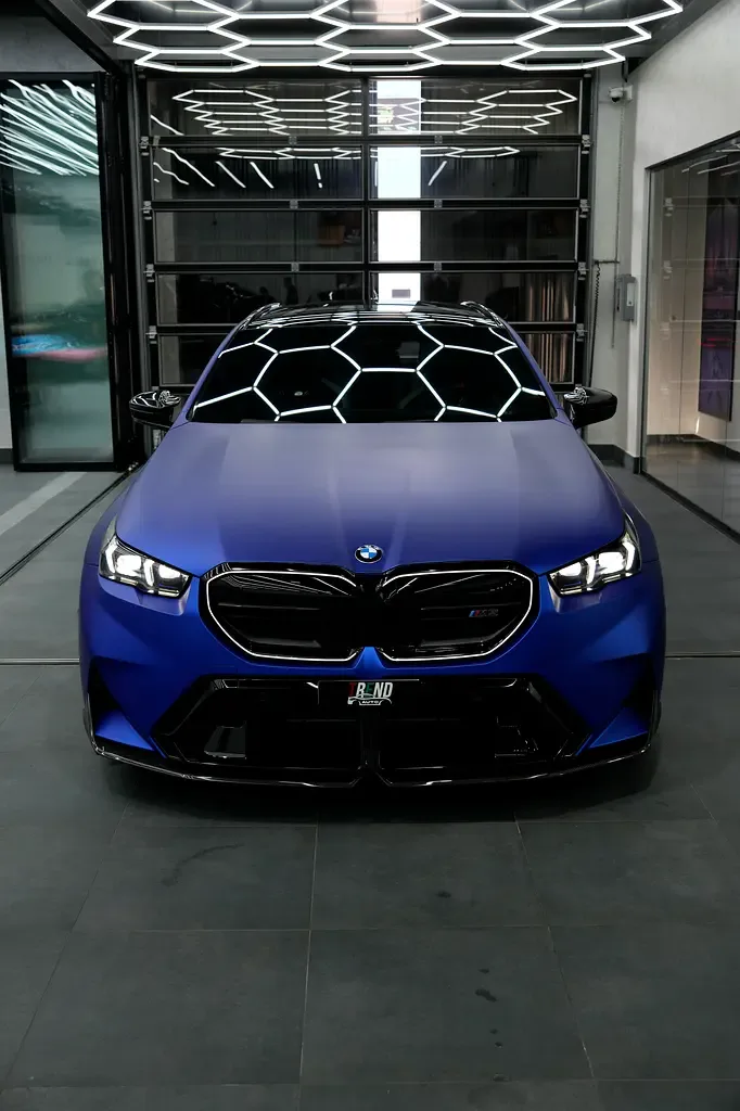 BMW M5 4.4 AT 4WD (727 hp) - 2
