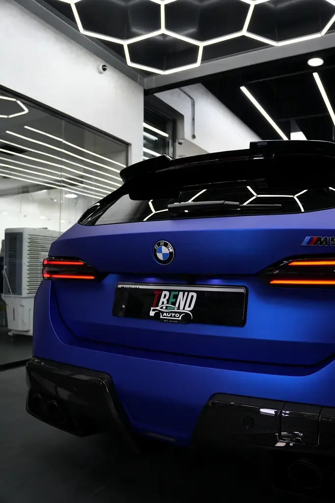 BMW M5 4.4 AT 4WD (727 hp) - 18