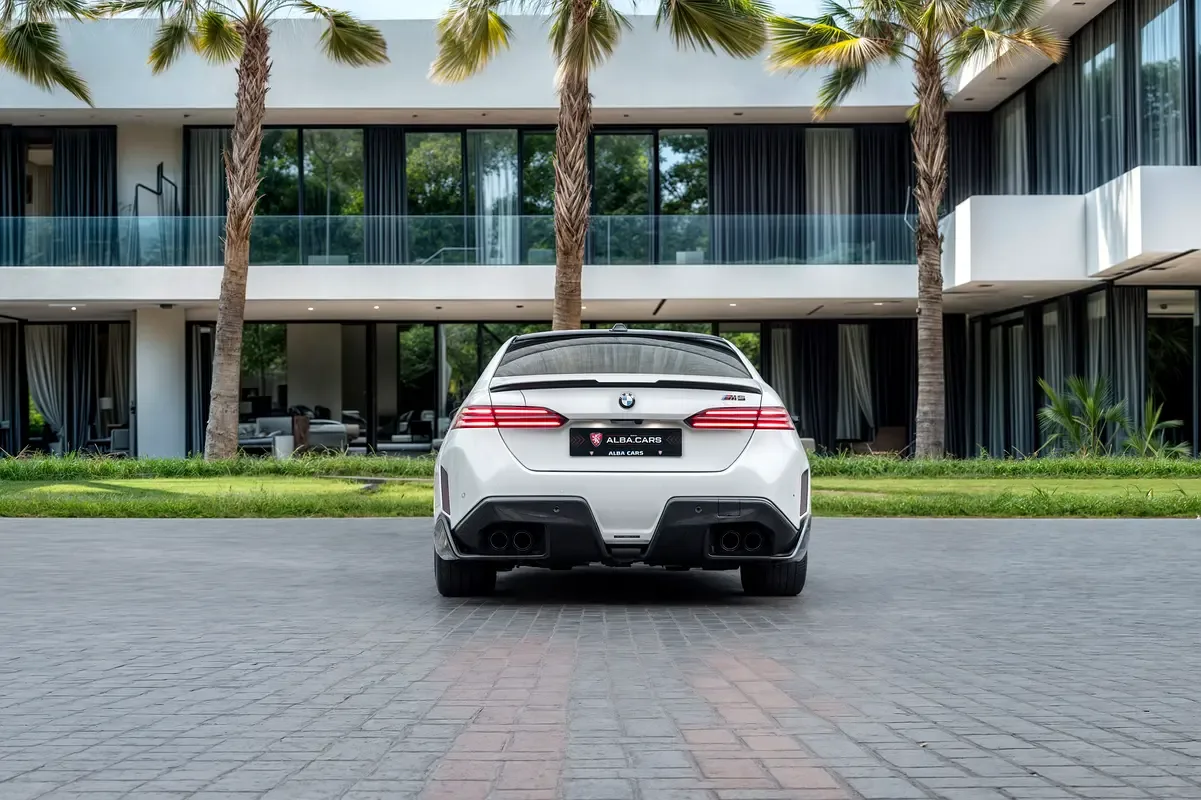 BMW M5 4.4 AT 4WD (727 hp) - 5