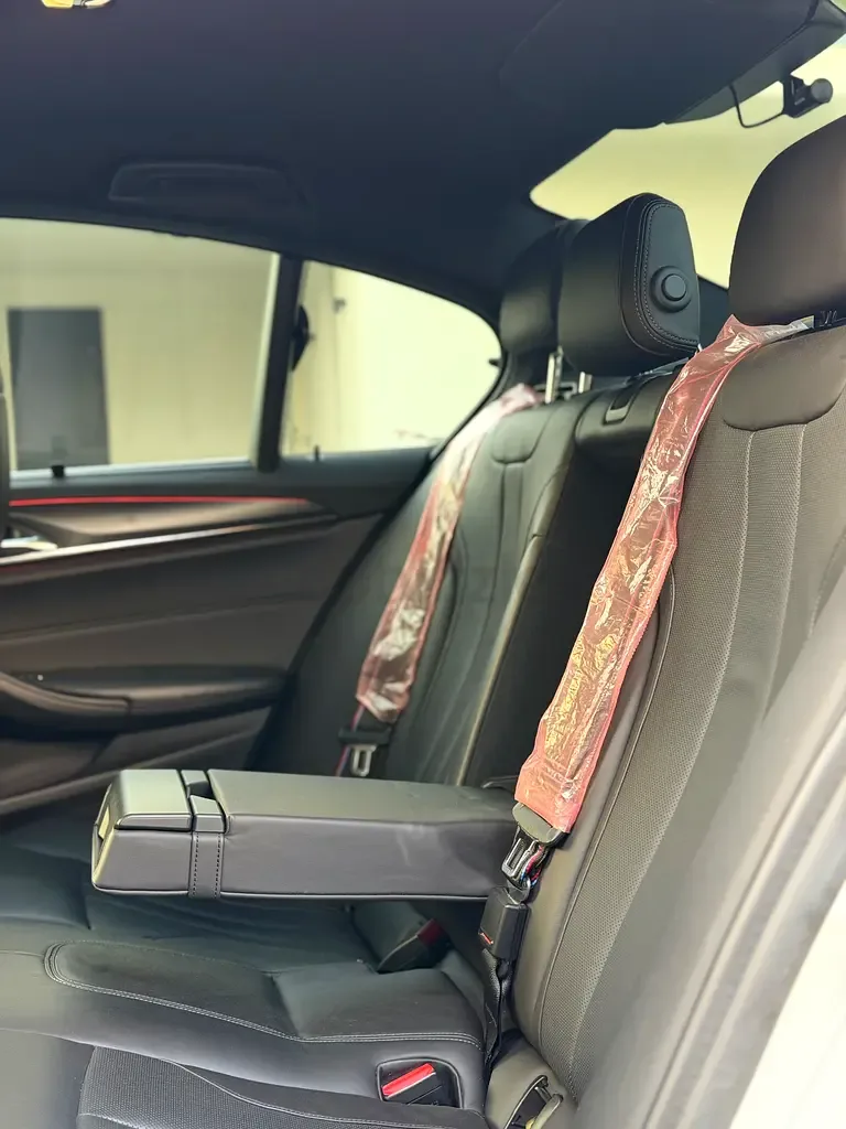 BMW M5 4.4 AT (625 حصان) - 12
