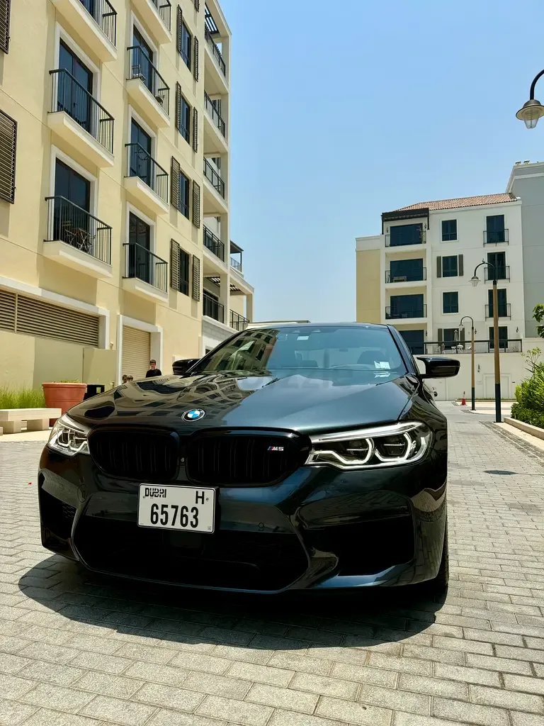 BMW M5 4.4 Steptronic xDrive Competition (625 hp) - 6