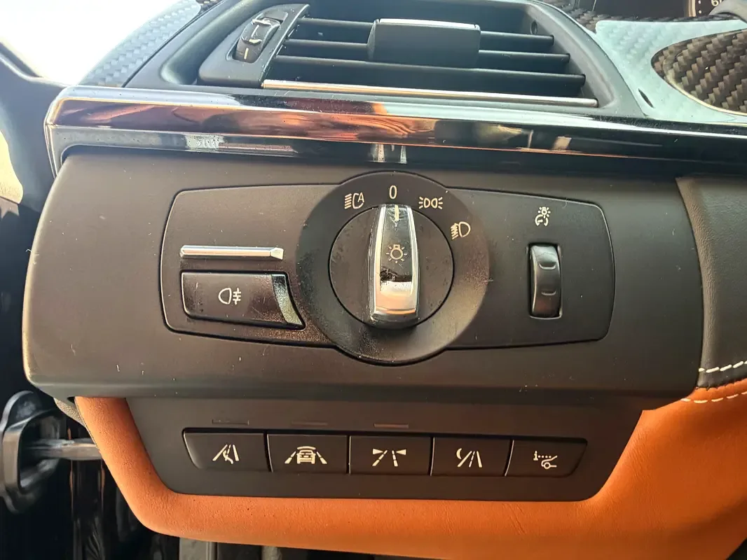 BMW M6 4.4 AMT (575 حصان) - 17