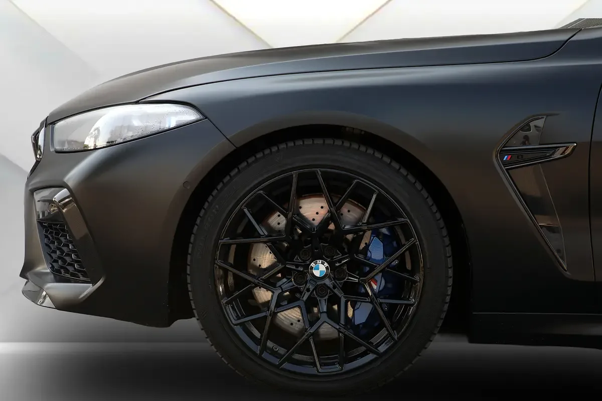 BMW M8 4.4 Competition Steptronic xDrive (625 حصان) - 7