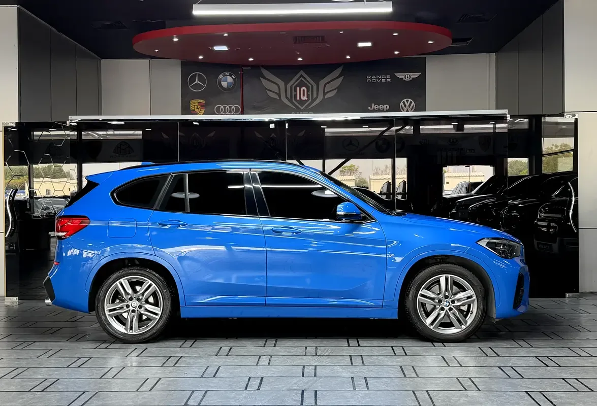 BMW X1 2.0 (192 HP) automatic transmission, 4WD, engine xDrive 20i AT - 8