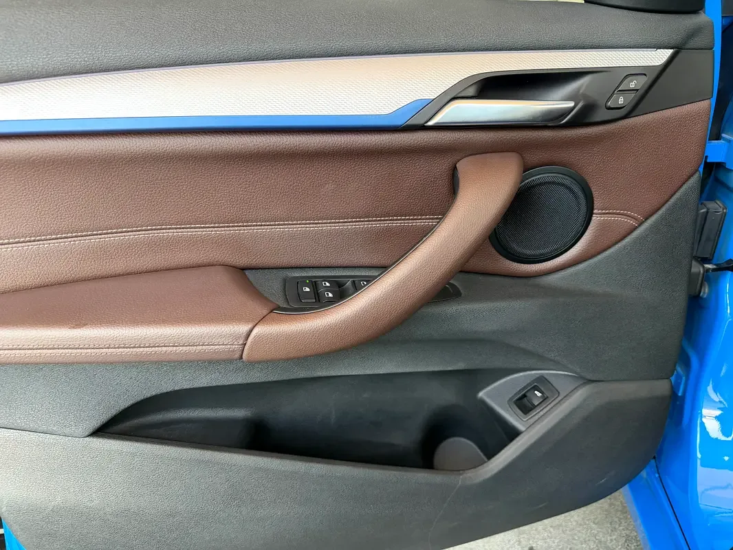 BMW X1 2.0 (192 HP) automatic transmission, 4WD, engine xDrive 20i AT - 11