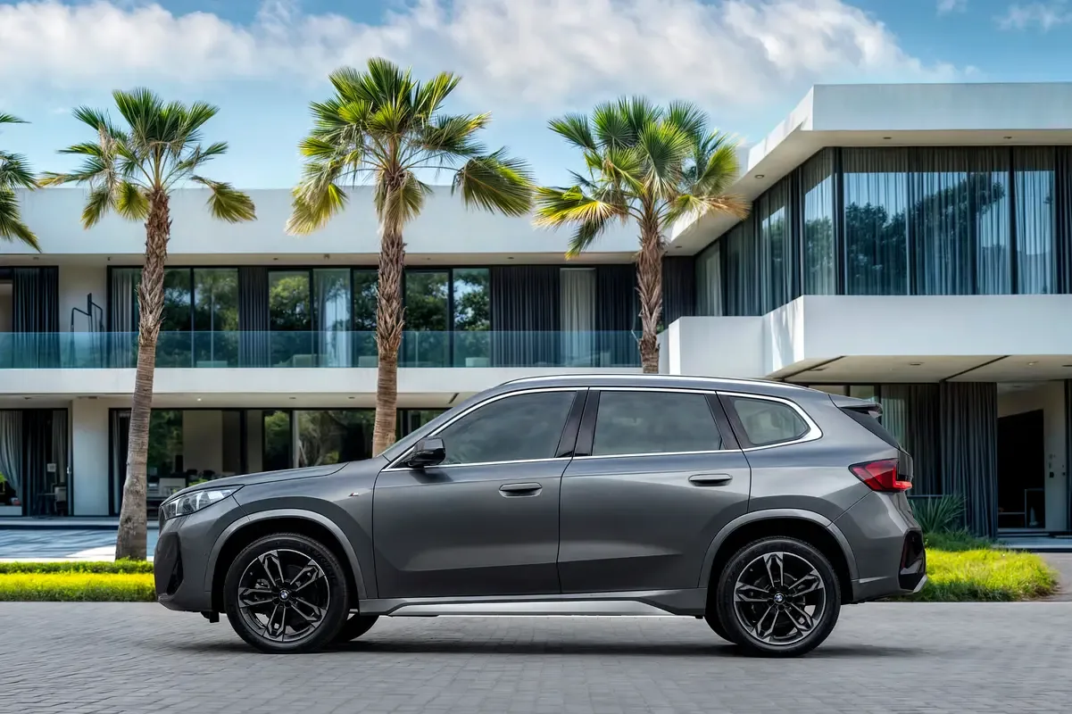 BMW X1 2.0 AMT 4WD (241 حصان) - 2