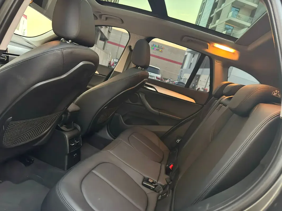BMW X1 2.0 AT (178 hp) - 12