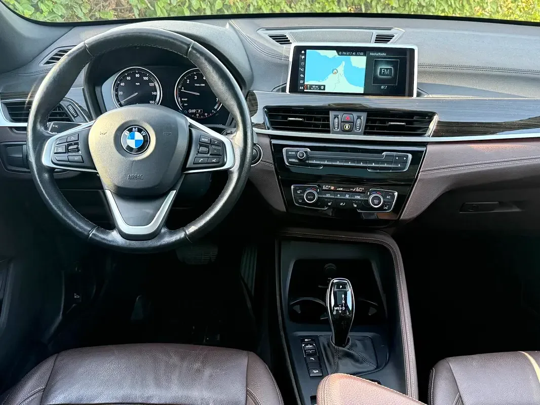 BMW X1 2.0 AT (231 hp) - 8