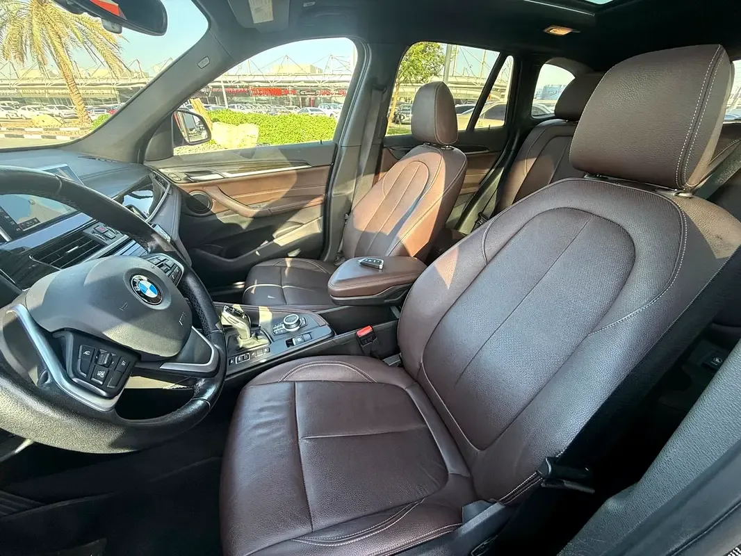 BMW X1 2.0 AT (231 hp) - 16