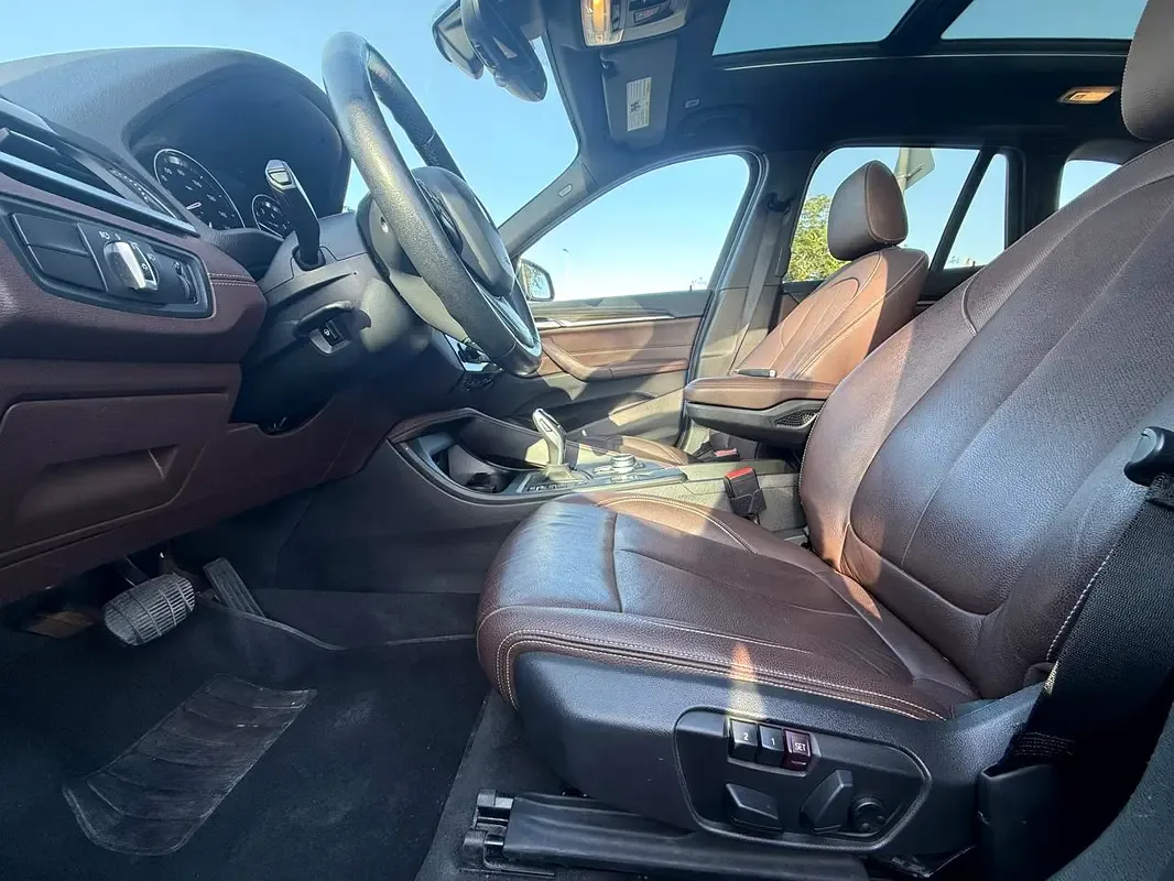 BMW X1 2.0 AT (231 hp) - 14