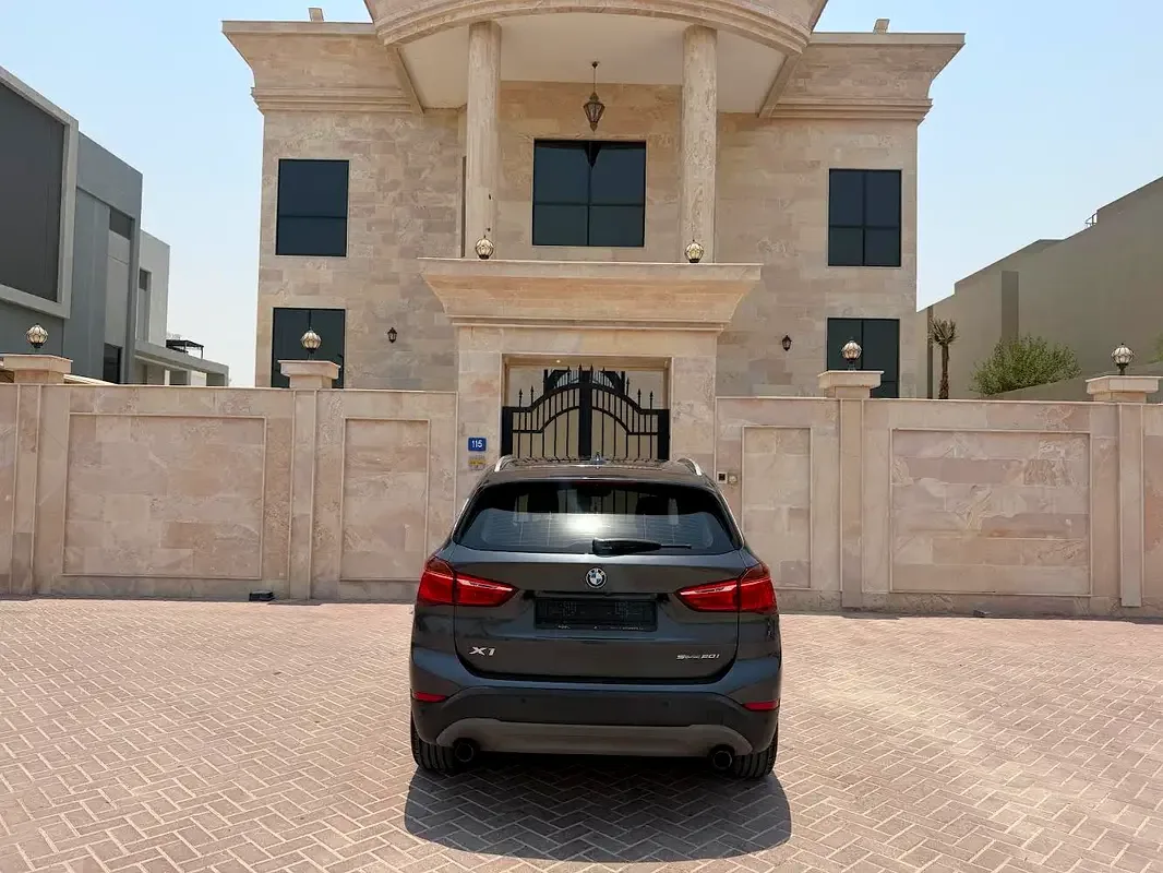 BMW X1 20i sDrive Steptronic (192 حصان) - 12
