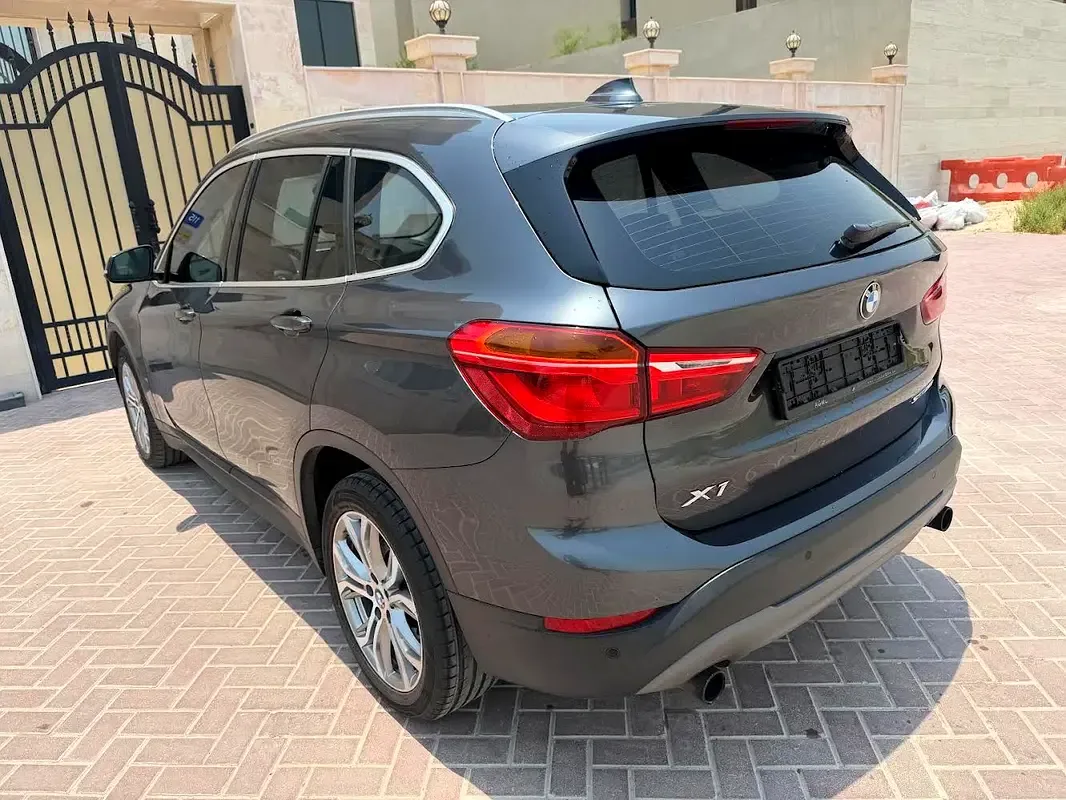 BMW X1 20i sDrive Steptronic (192 حصان) - 13