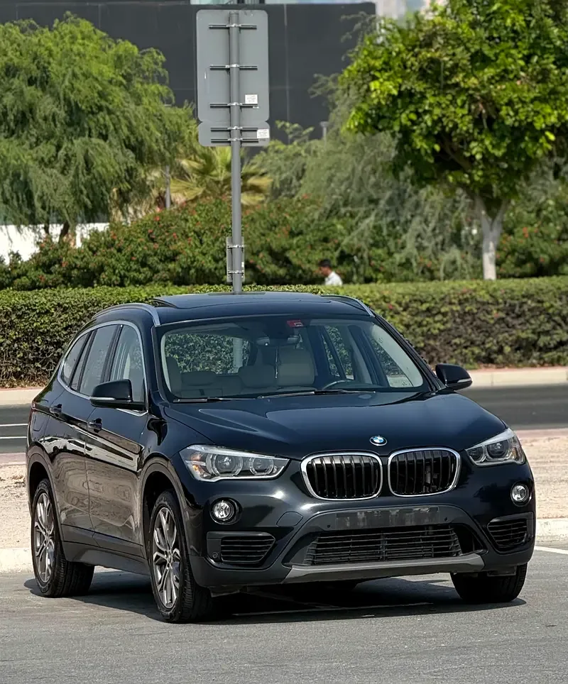 BMW X1 20i sDrive Steptronic (192 حصان)
