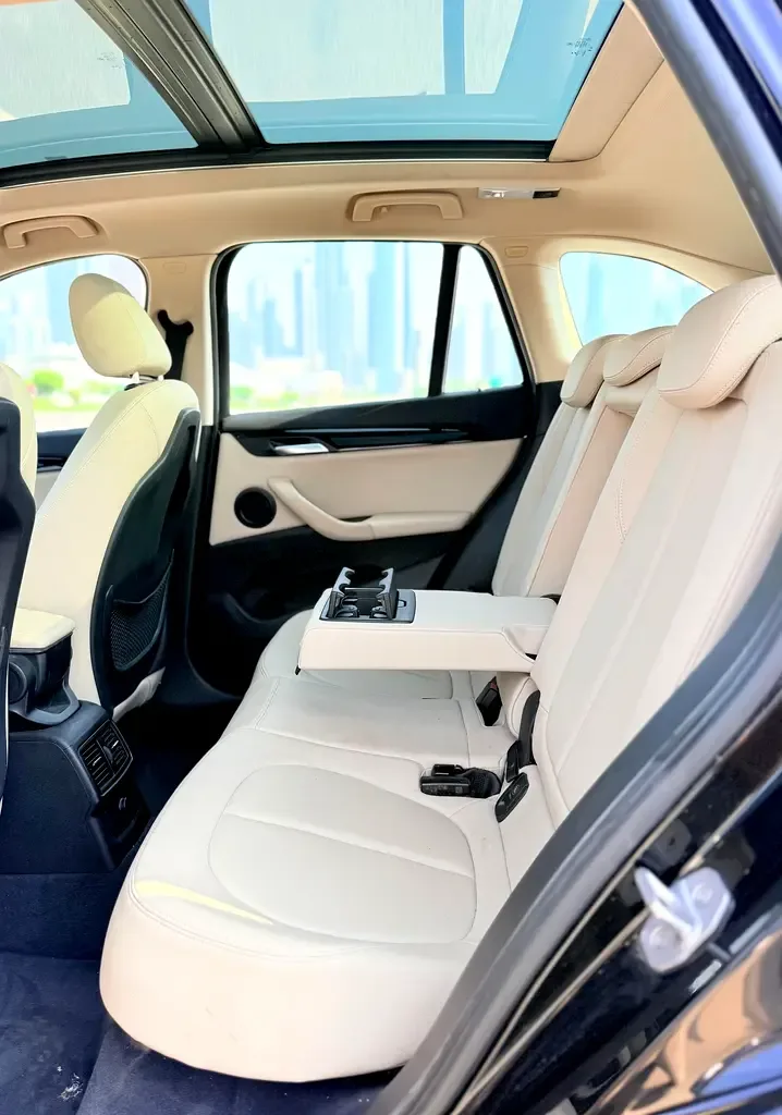 BMW X1 20i sDrive Steptronic (192 حصان) - 11