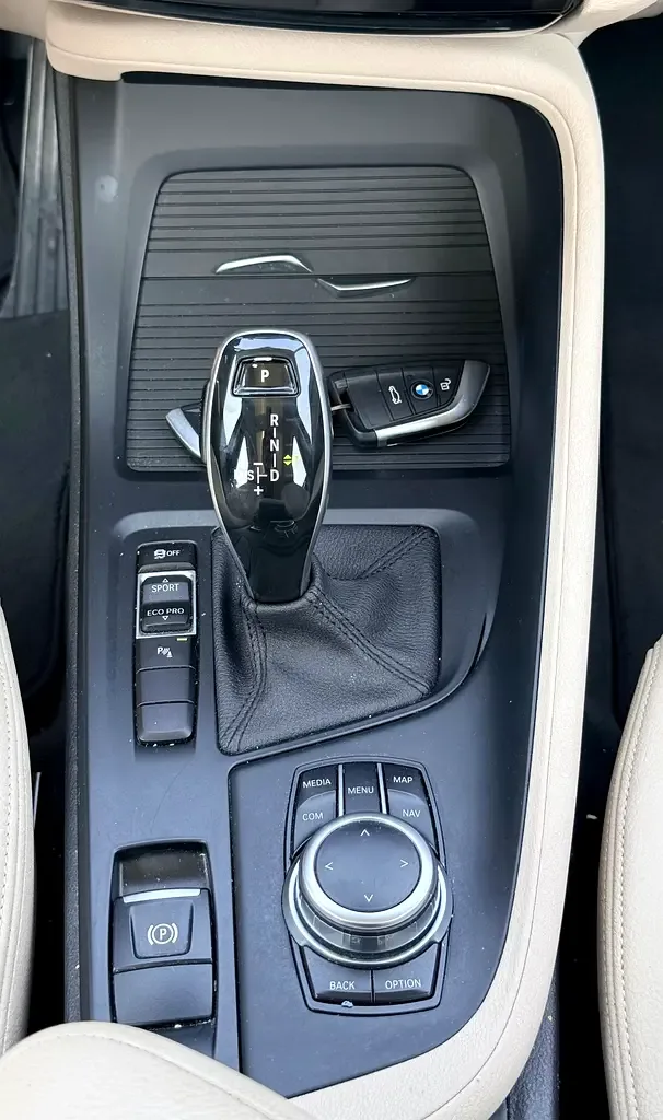 BMW X1 20i sDrive Steptronic (192 حصان) - 16