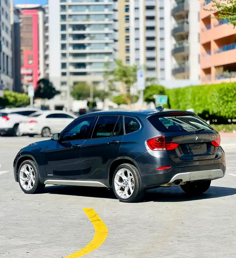 BMW X1 sDrive18i AT (150 حصان) - 7
