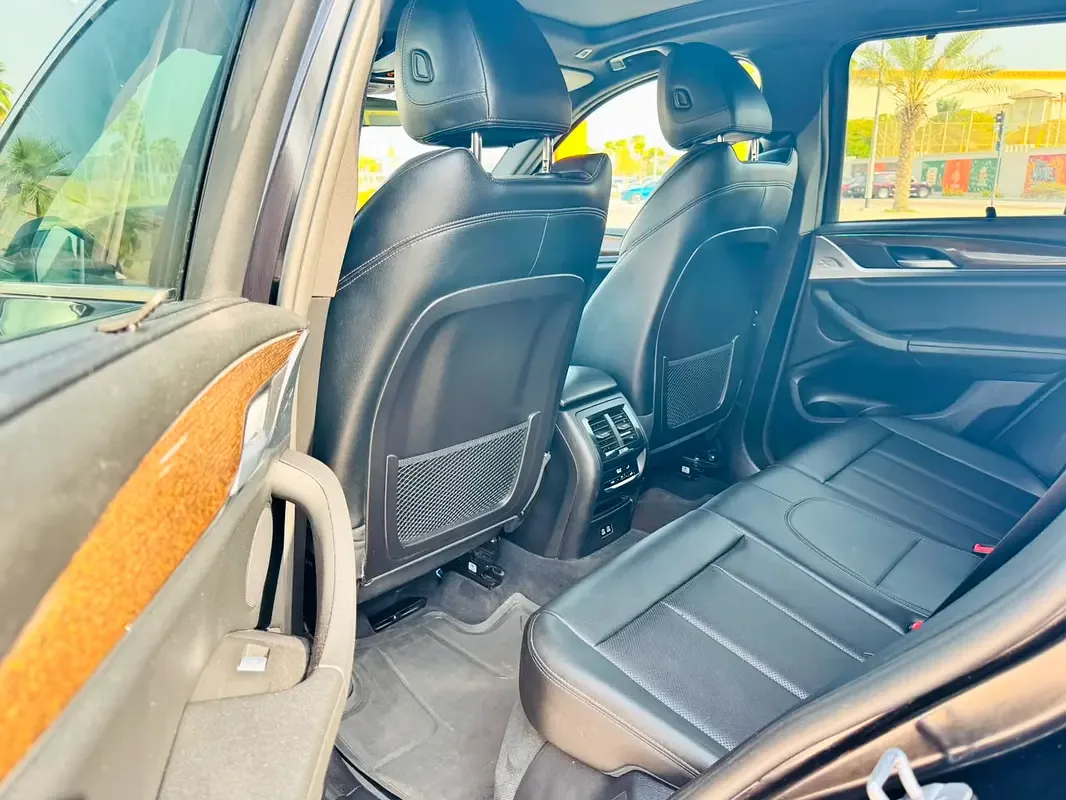 BMW X3 2.0 AT (252 hp) - 13