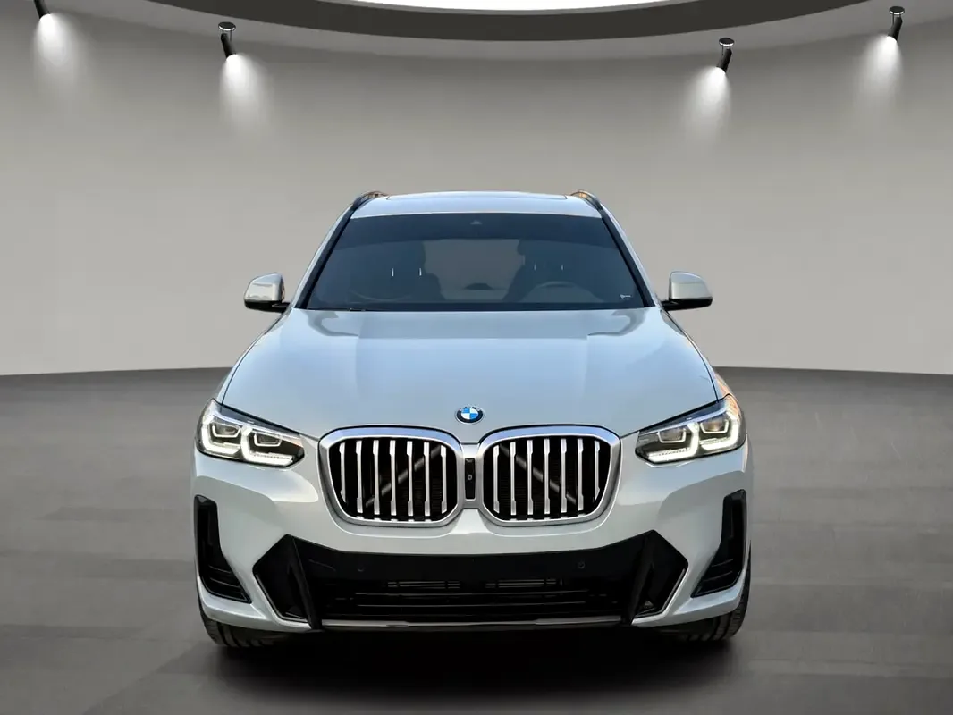 BMW X3 2.0 AT AWD (249 حصان) - 2