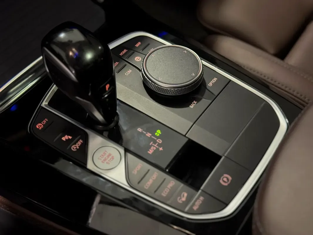 BMW X4 2.0 AT 4WD (184 hp) - 13