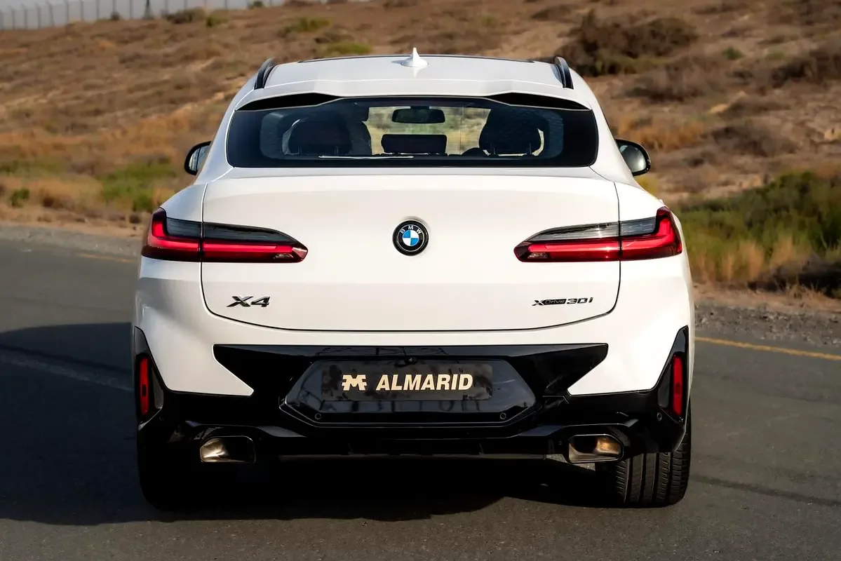 BMW X4 2.0 AT 4WD (249 حصان) - 4