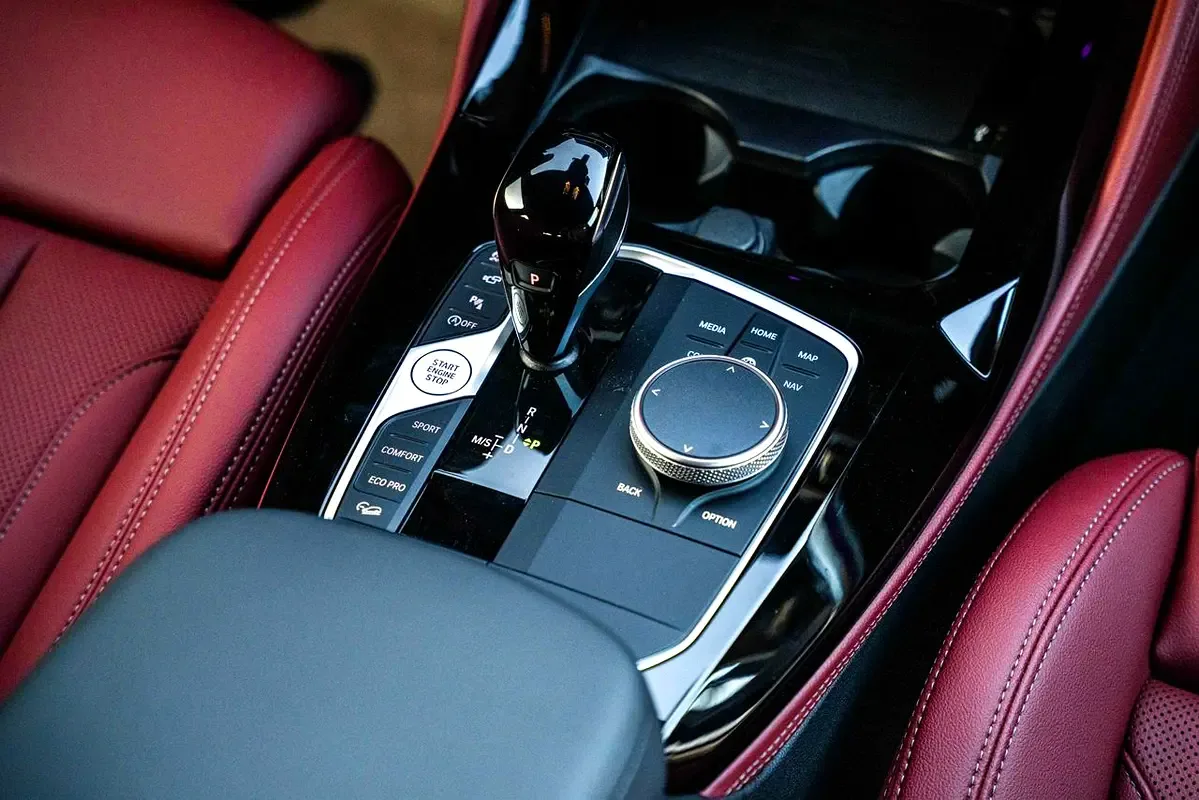 BMW X4 2.0 AT 4WD (249 حصان) - 9