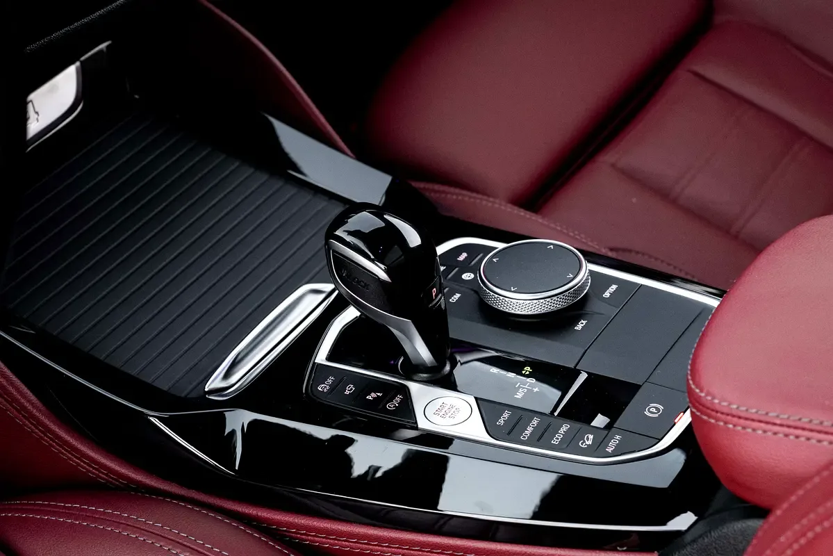 BMW X4 2.0 AT 4WD (249 hp) - 10