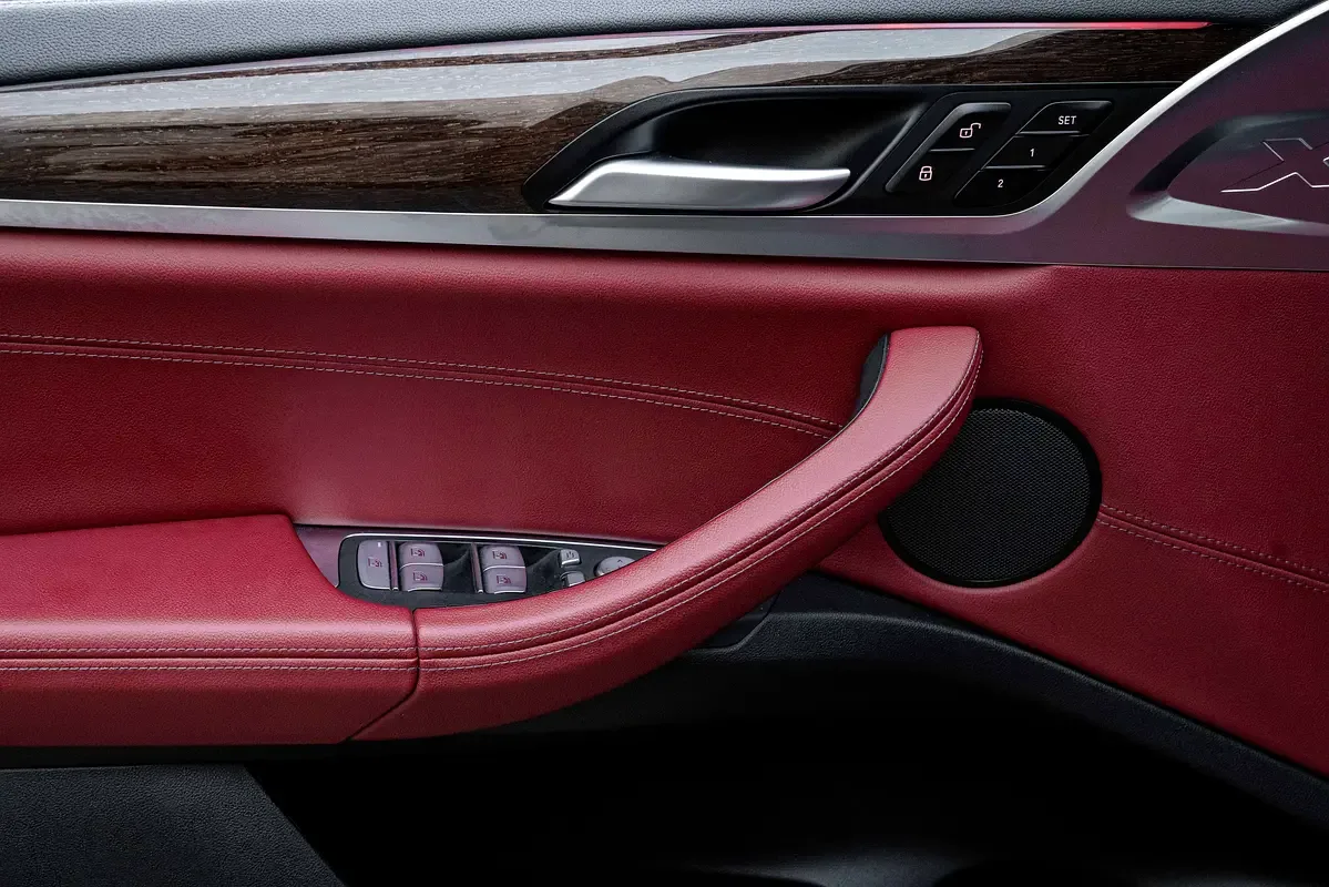 BMW X4 2.0 AT 4WD (249 hp) - 13