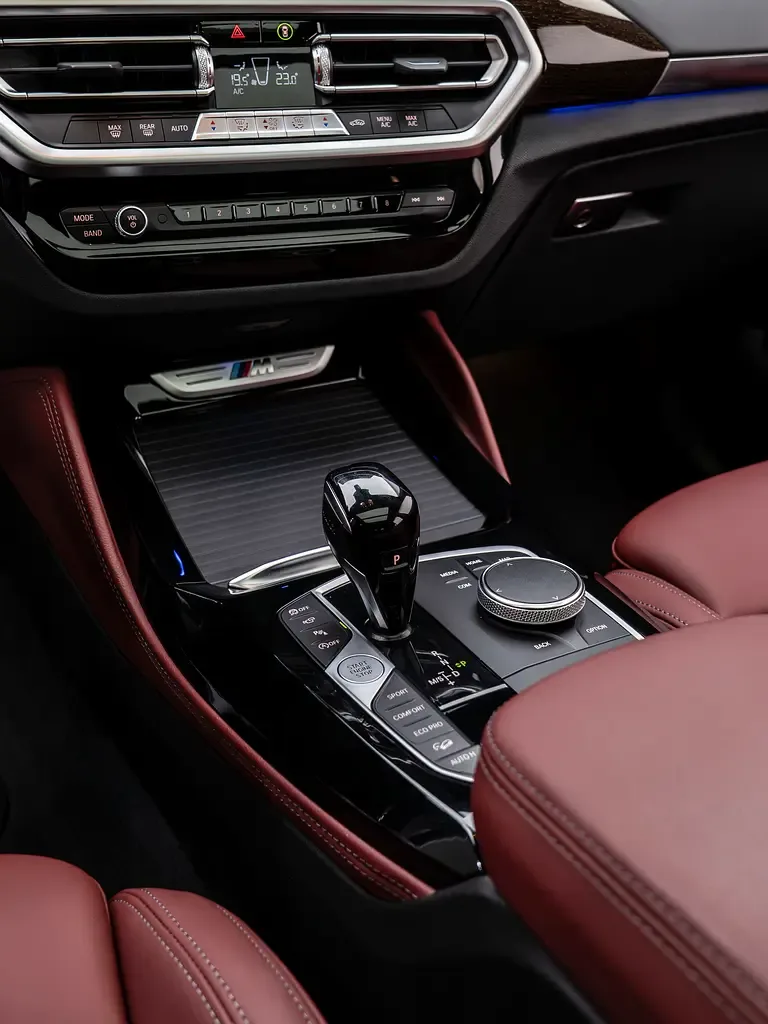 BMW X4 3.0 AT 4WD (360 hp) - 15