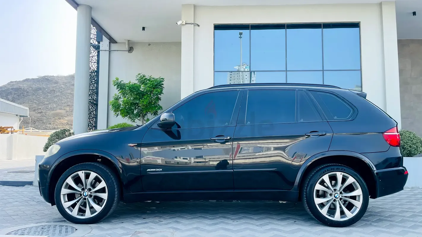 BMW X5 3.0 AT (264 حصان) - 2