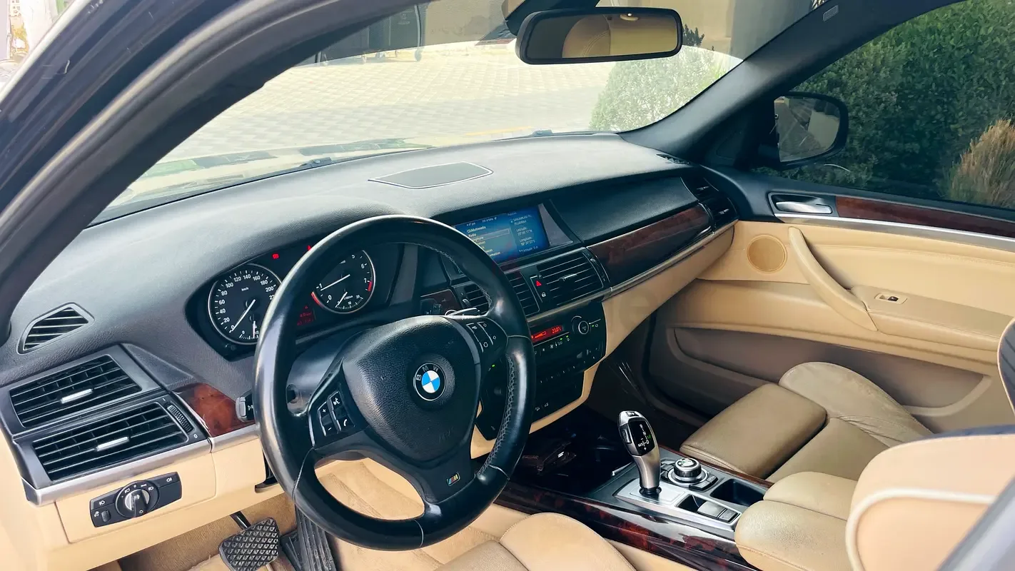 BMW X5 3.0 AT (264 حصان) - 11