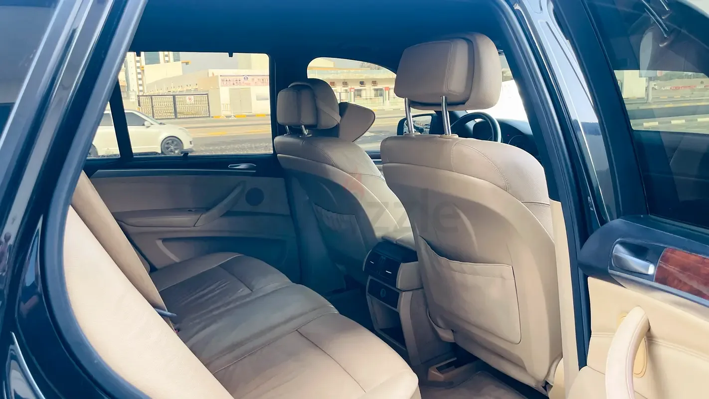 BMW X5 3.0 AT (264 حصان) - 14
