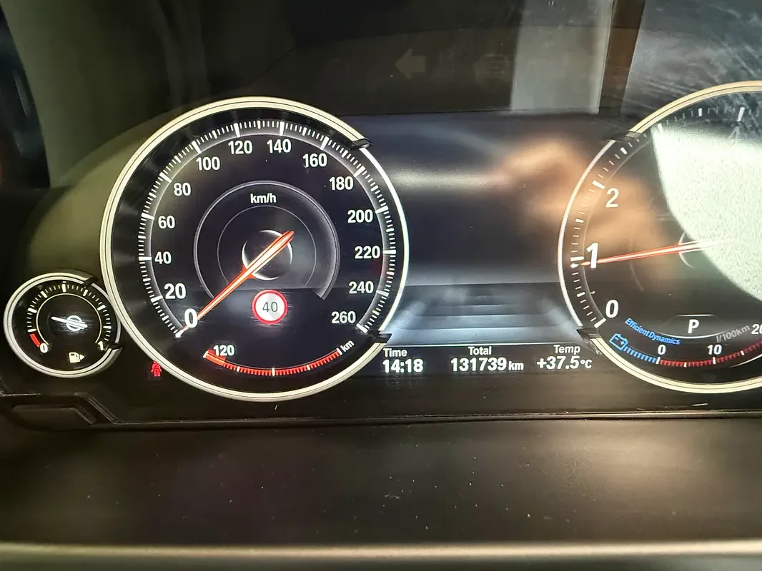 BMW X5 3.0 AT (340 حصان) - 6