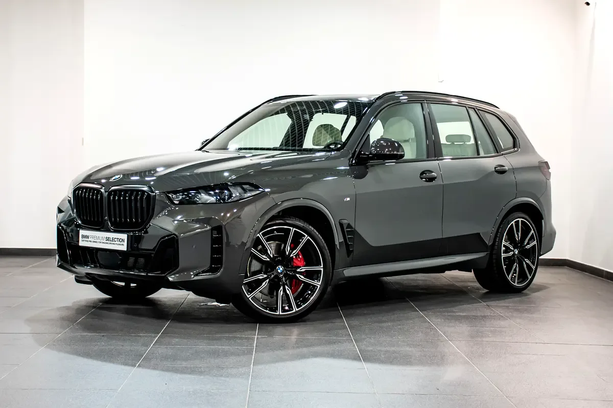 BMW X5 3.0 AT 4WD (381 hp)