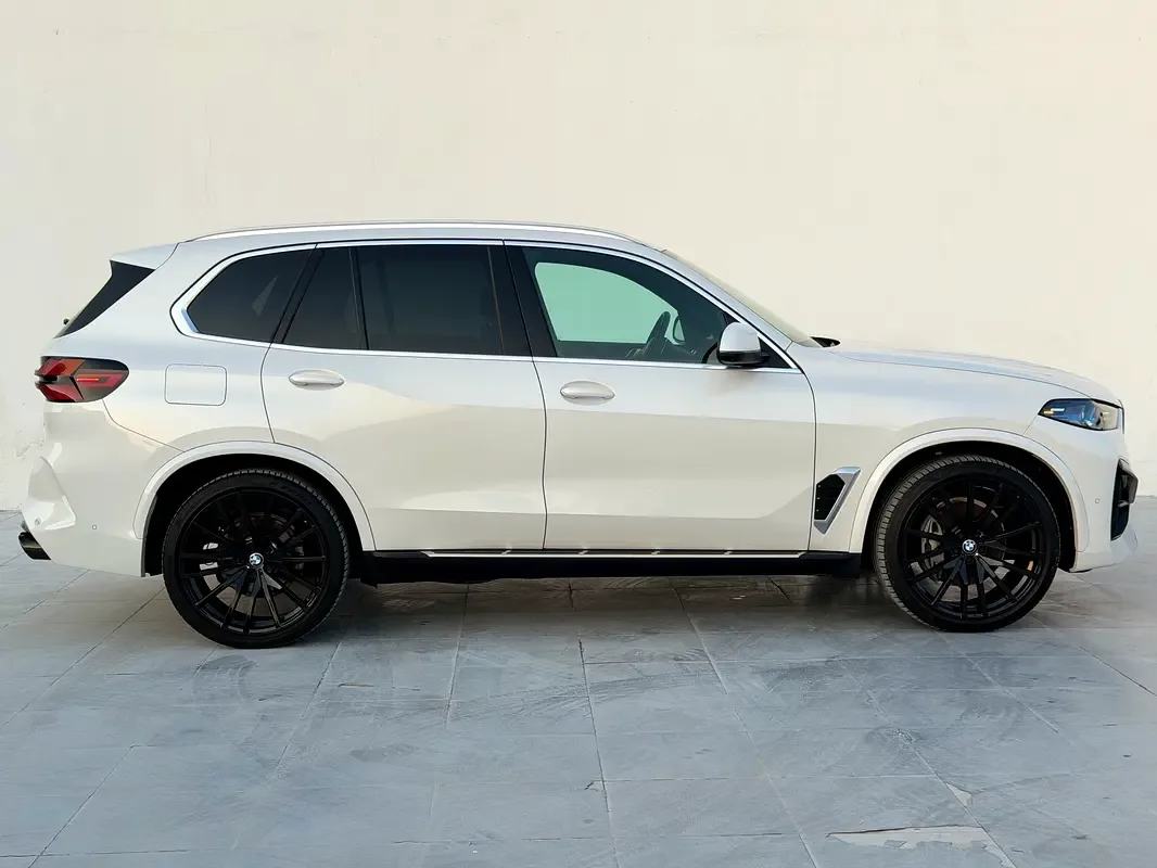 BMW X5 3.0 AT 4WD (381 حصان) - 7