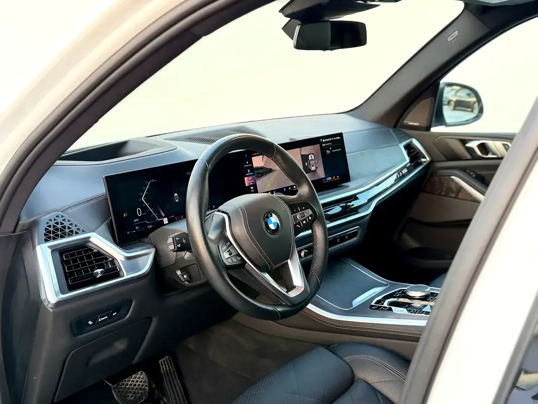 BMW X5 3.0 AT 4WD (381 حصان) - 10