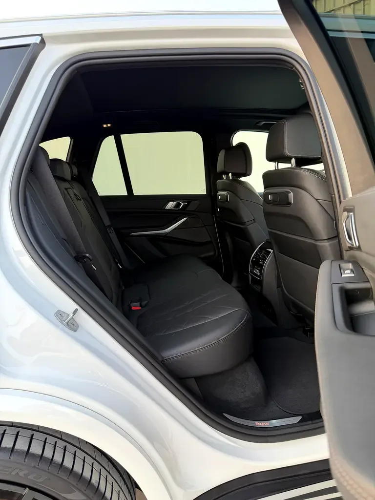 BMW X5 3.0 AT 4WD (381 حصان) - 16