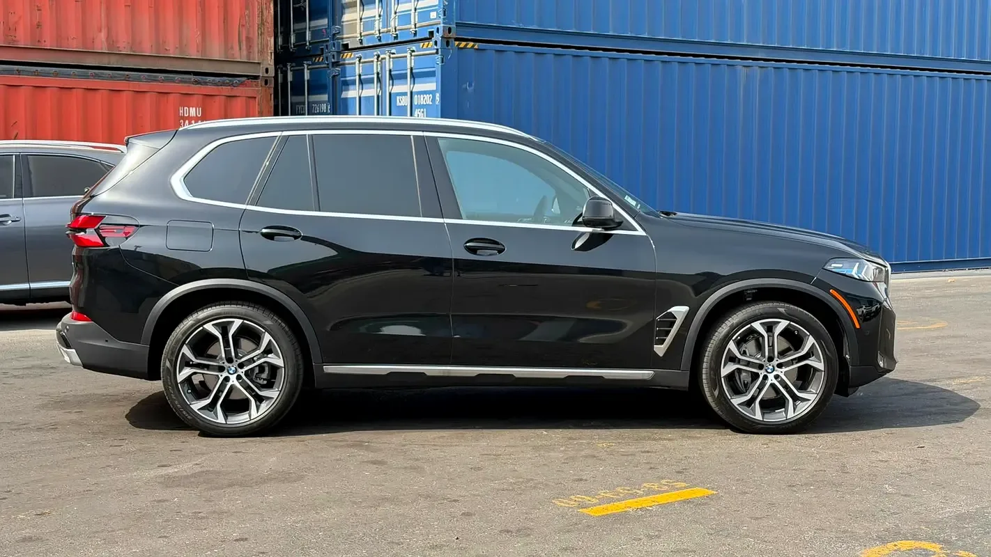 BMW X5 3.0 AT 4WD (381 حصان) - 6