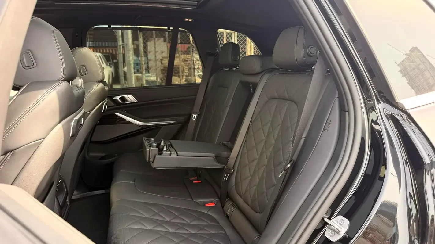 BMW X5 3.0 AT 4WD (381 حصان) - 20