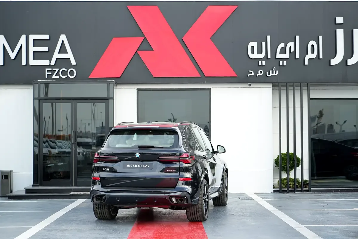 BMW X5 3.0 AT 4WD (381 حصان) - 4
