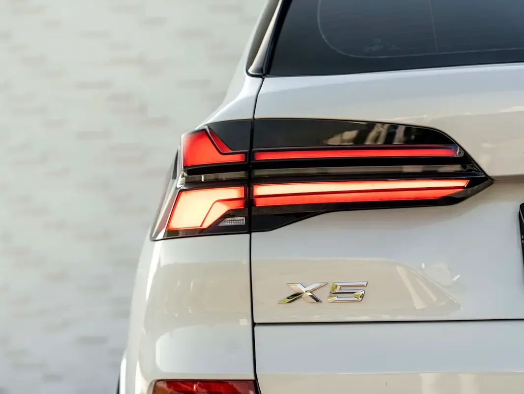 BMW X5 3.0 AT 4WD (381 hp) - 6