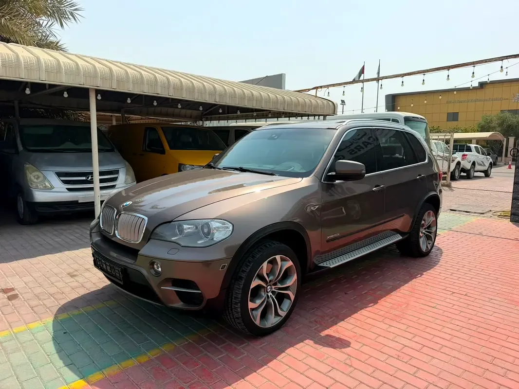 BMW X5 4.4 AT (450 hp)