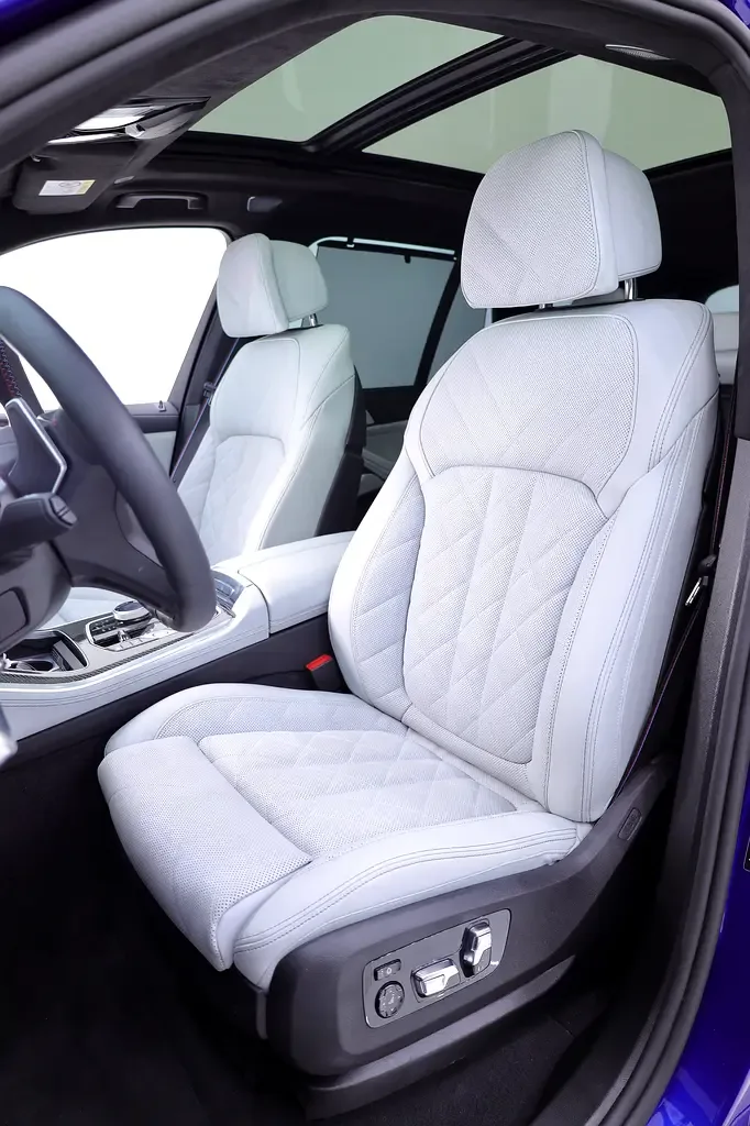 BMW X5 4.4 AT 4WD (530 حصان) - 8