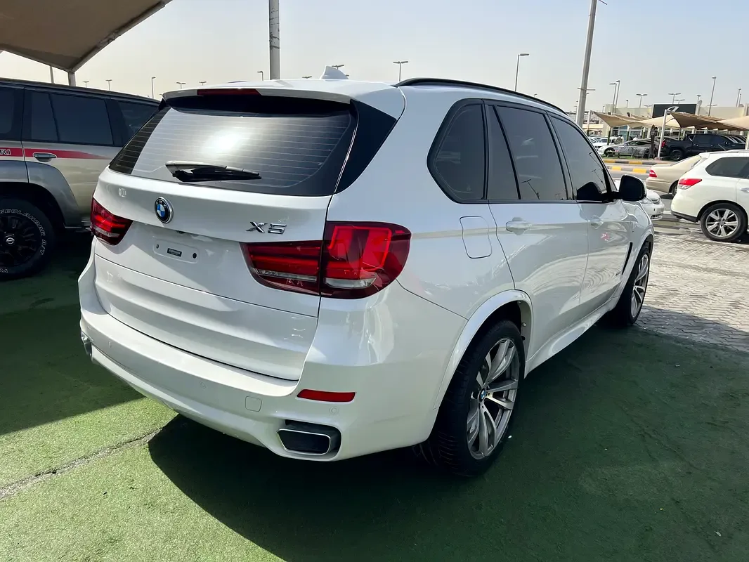 BMW X5 4.4 AT (530 حصان) - 4