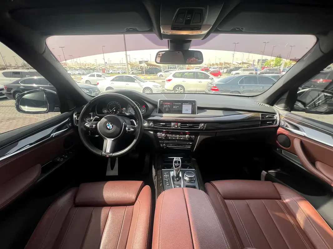 BMW X5 4.4 AT (530 حصان) - 9