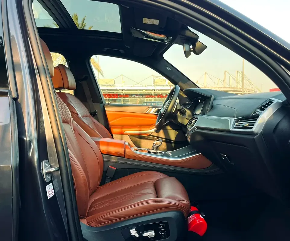 BMW X5 M50i Steptronic xDrive (530 حصان) - 13